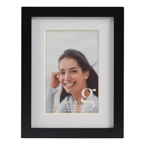 Gallery 8x12" Frame with Matted 6x8" Photo
